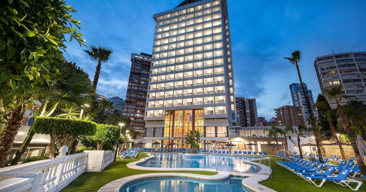 Estancia de Hotel en Benidorm con Desayuno Incluido