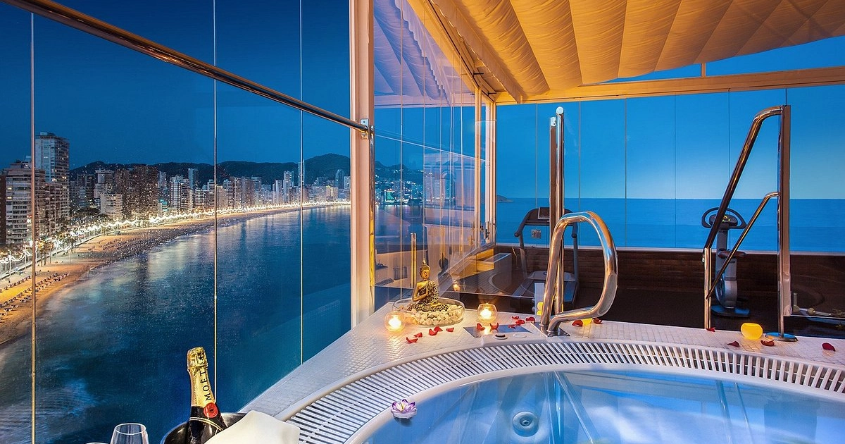 Villa 5* en Benidorm con Vistas Increíbles