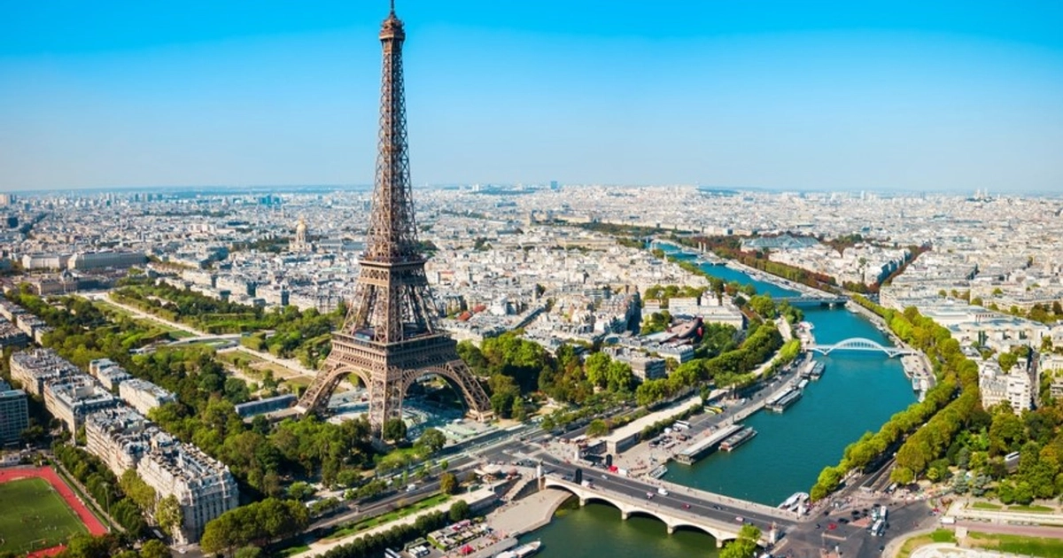 Escapada Fin de Semana a París: 2 Noches en Hotel 3* con Vuelos Incluidos por 127€