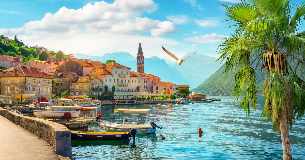 Escapada de 7 Días a Montenegro: Vuelos, Hotel y Coche Incluidos