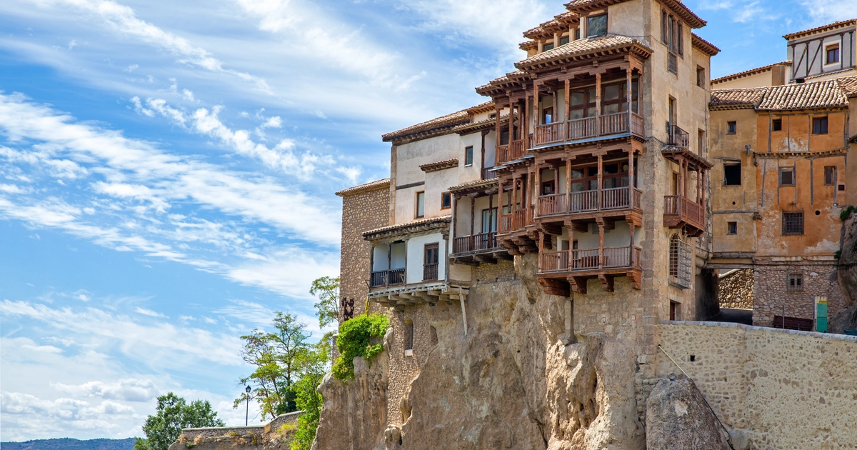 Escapada a Cuenca: Alojamiento céntrico con buenas valoraciones desde 25€ por persona