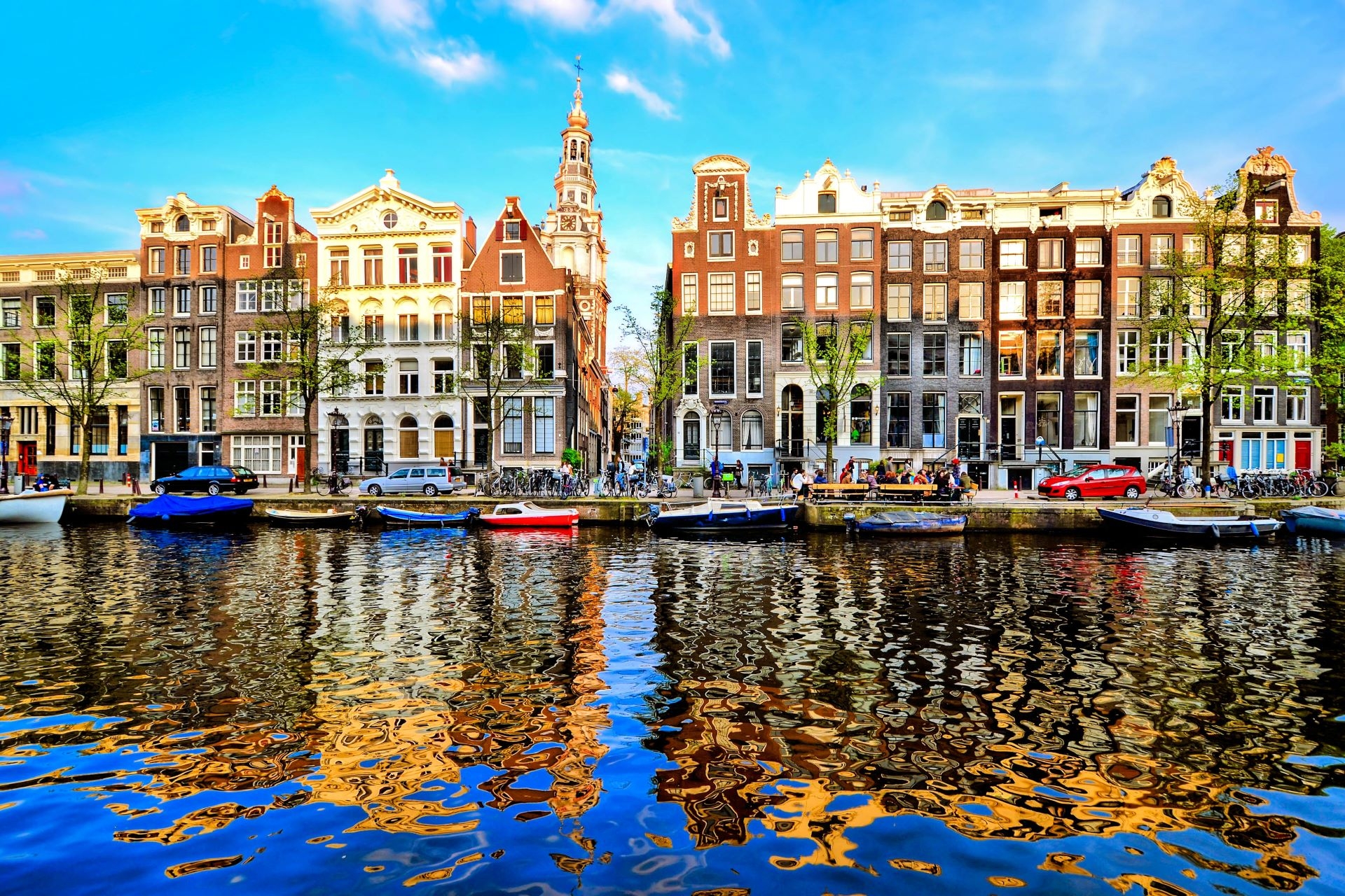 Reflections of Amsterdam iStock_41365580_LARGE-2_1920X1280