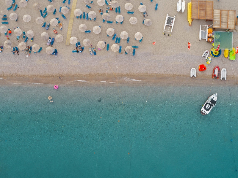  Mitsis_Rodos_Village_Strand_von_oben.jpg