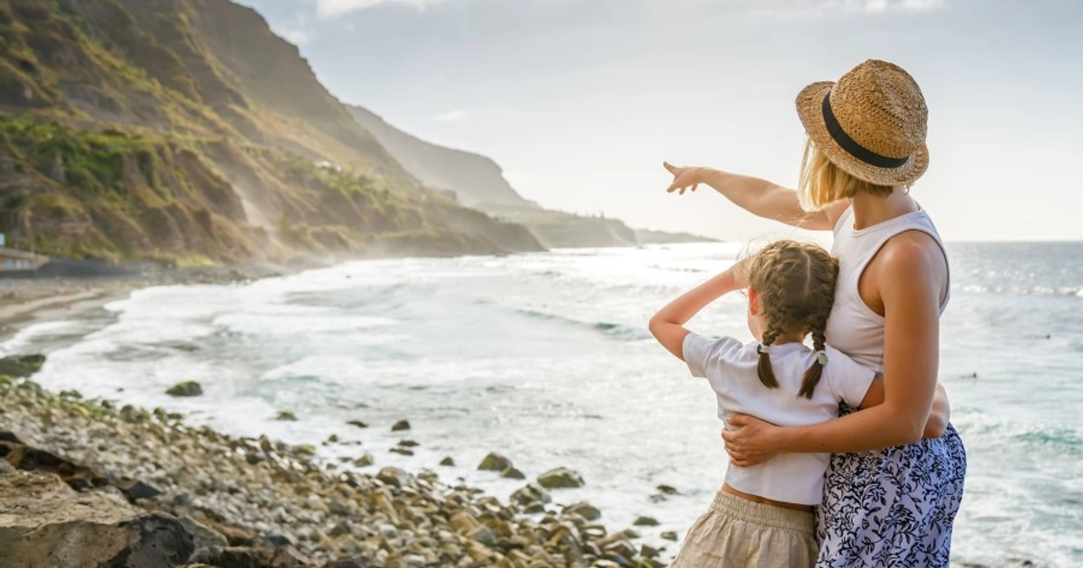 Escapada Puente de Octubre a Tenerife: 3 Noches con Vuelos Incluidos