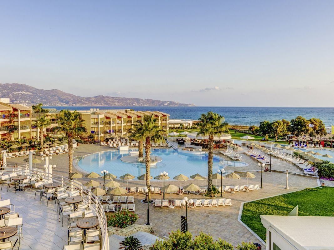 ug_tui_kreta_magiclifecandia1