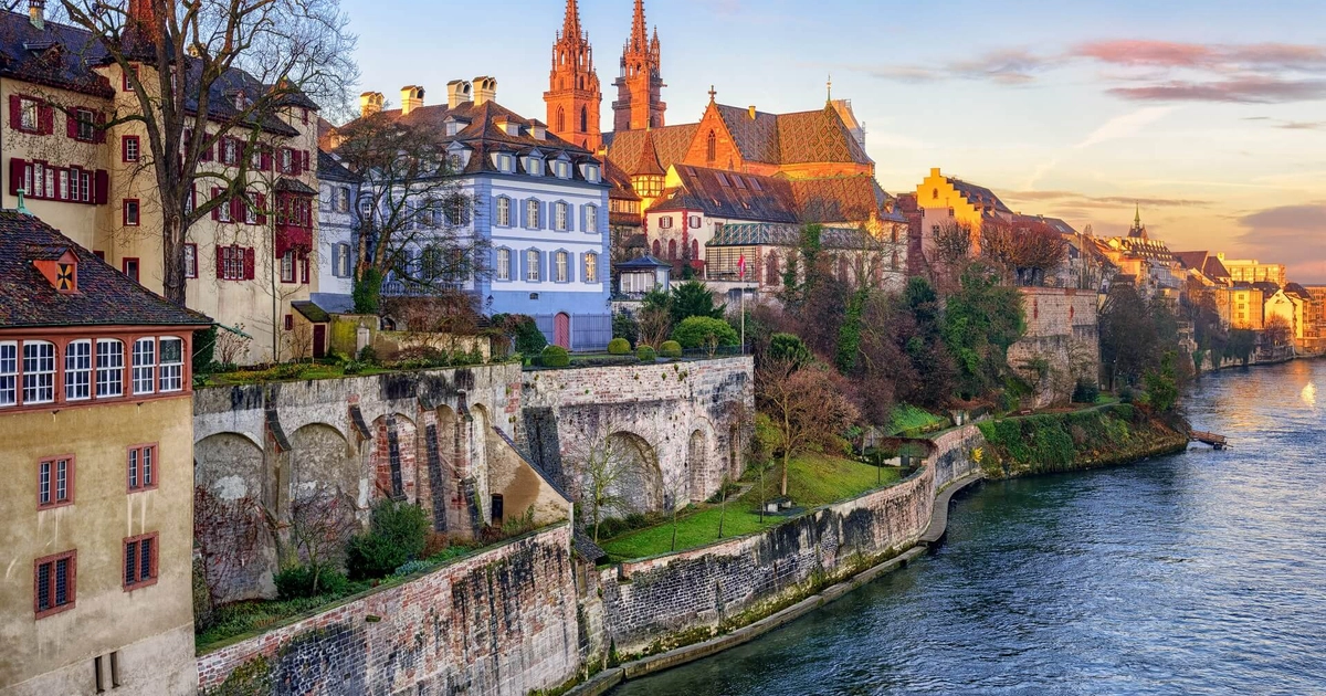 Escapada de Fin de Semana a Basilea, Suiza: Hotel 4* y Vuelos Incluidos desde 173€