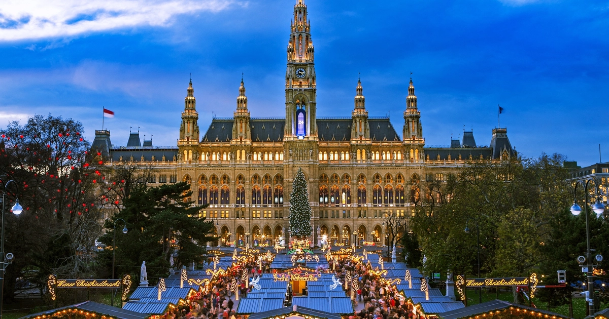Escapada Navideña a Viena: Vuelos y 3 Noches de Hotel por 210€