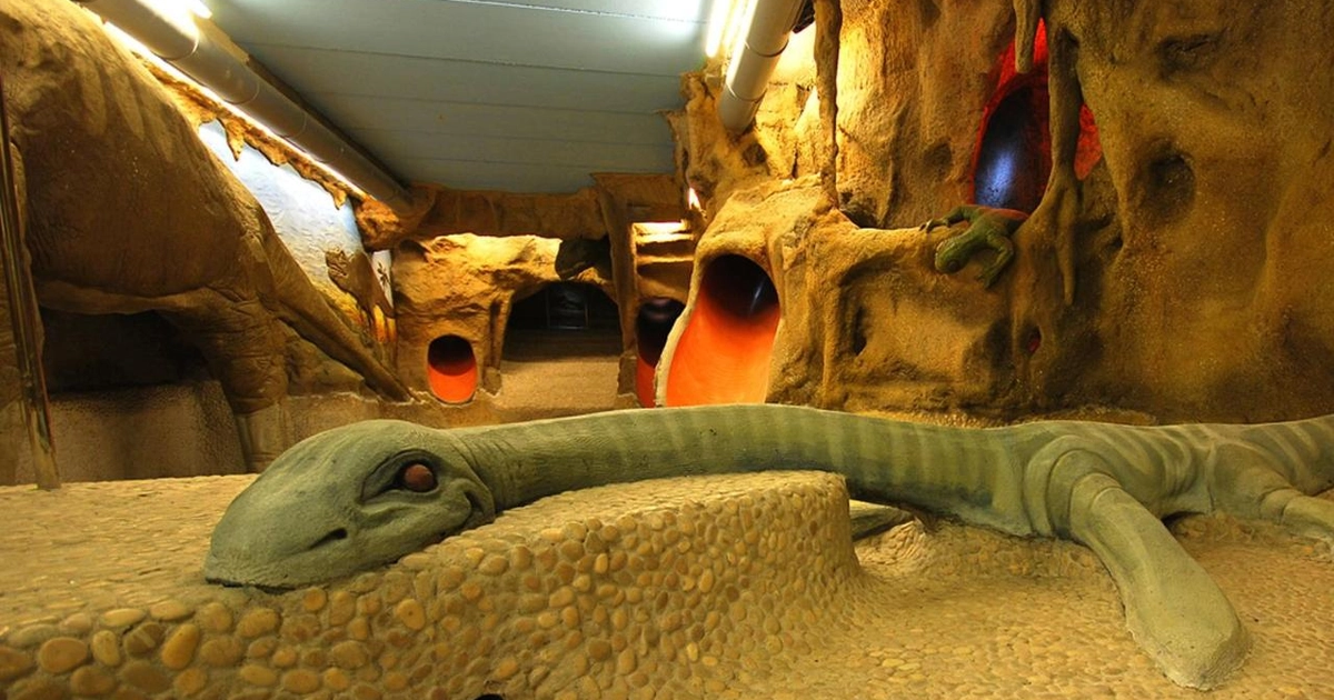 Estancia en Hotel Familiar Temático de Dinosaurios en Teruel