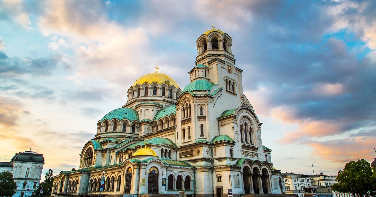 Escapada de 3 Noches a Sofía, Bulgaria con Vuelos Incluidos