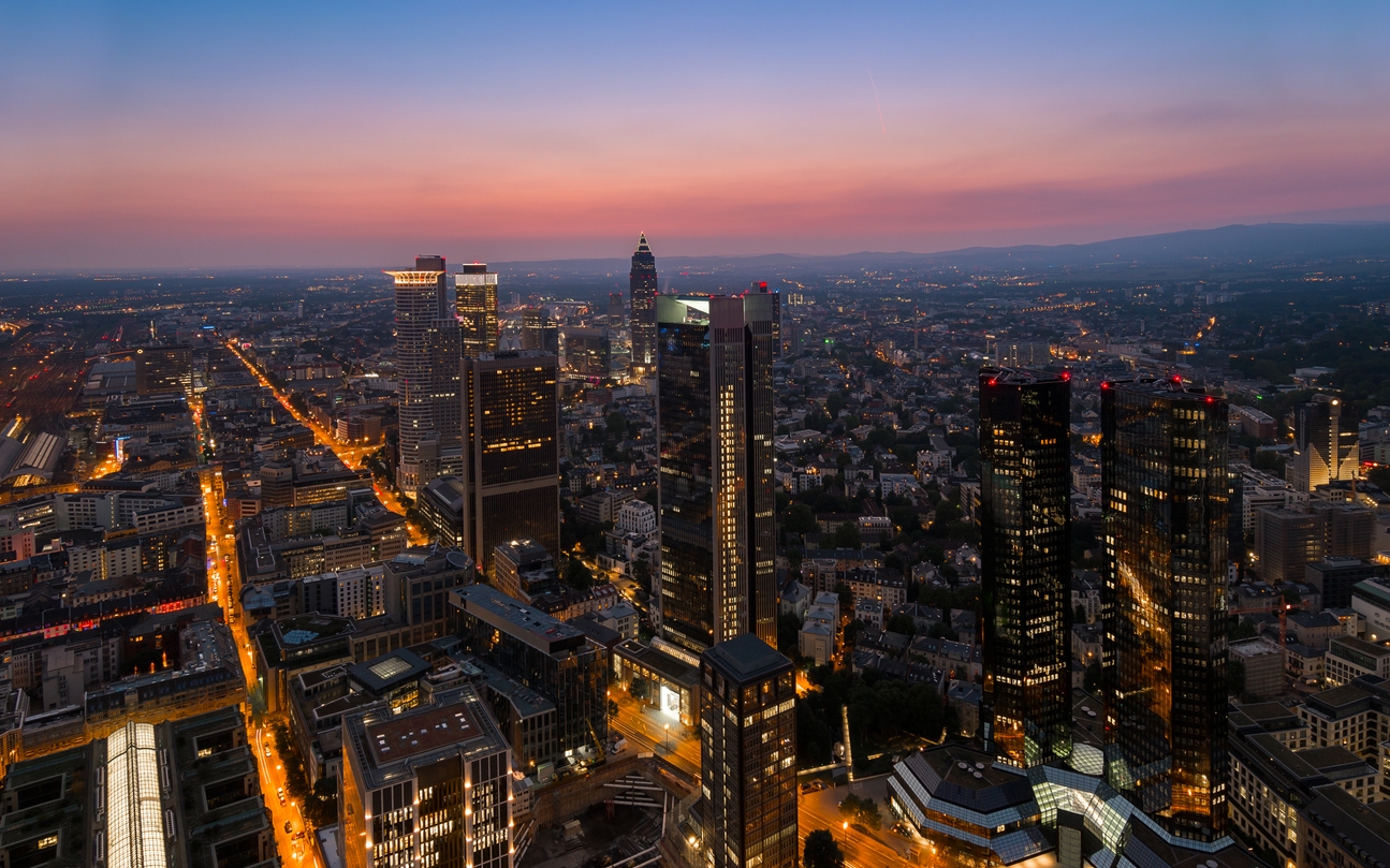Frankfurt_Nacht_Skyline