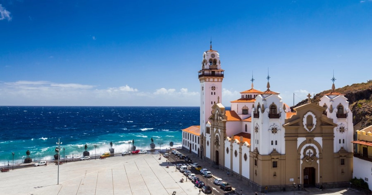 Escapada a Tenerife: 4 Noches Hotel 4* con Desayuno y Vuelos por 229€