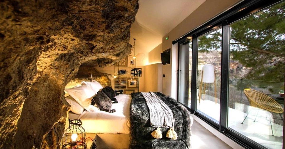 Escapada a Hotel Cueva de Lujo con Piscina Privada en Albacete