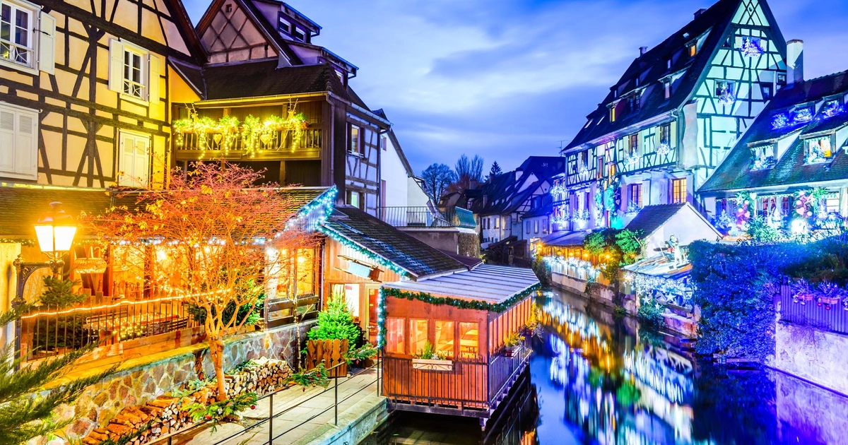 Escapada Navideña a Colmar: 3 Noches con Vuelos Incluidos por Solo 171€