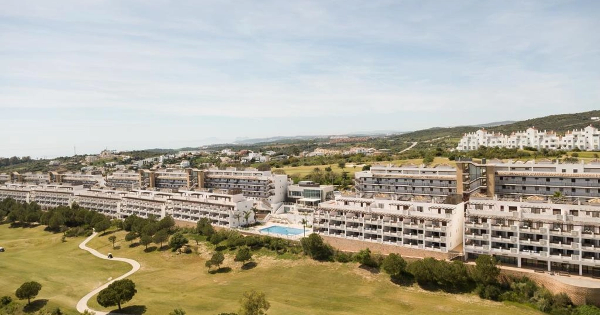 Estancia en Resort 4* en Estepona desde 25€ por noche por persona