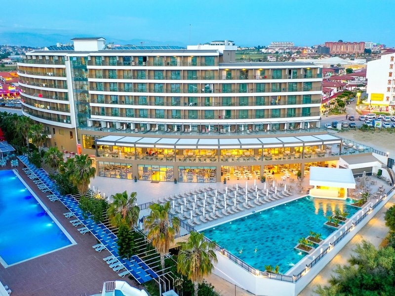 Sidestellaeliteresort1