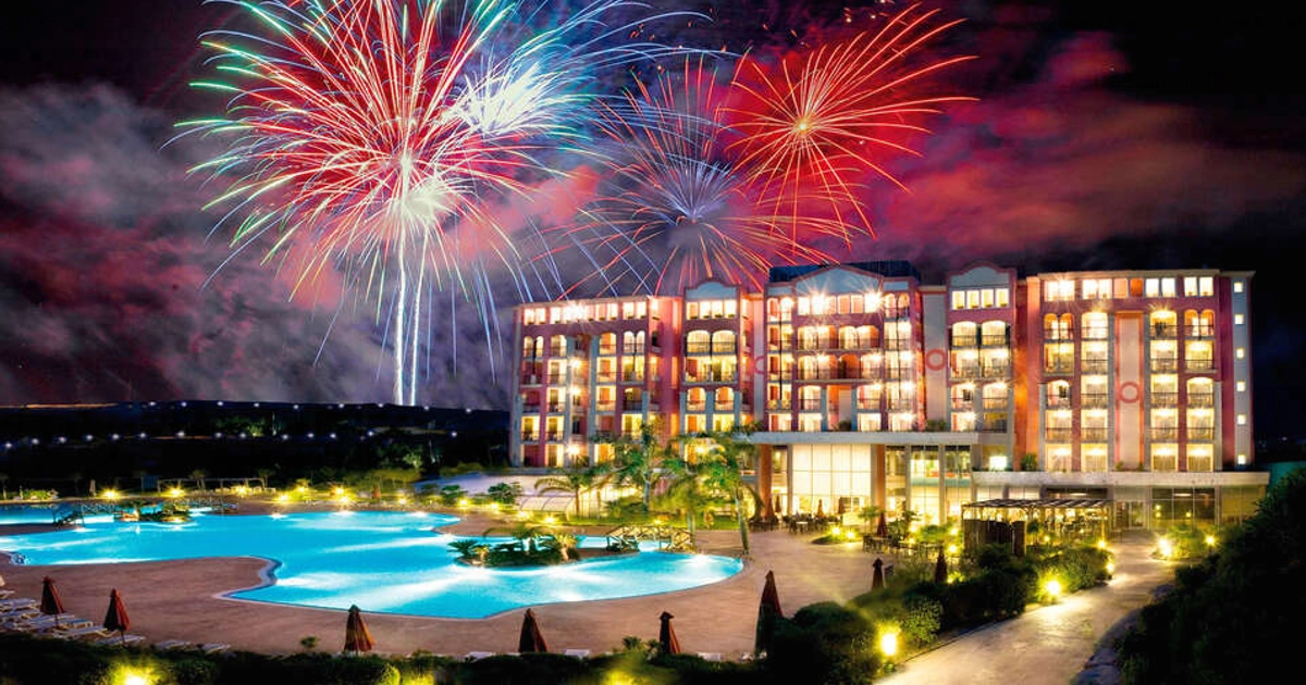 Escapada Fin de Año Hotel 4* Deluxe en Alicante con Cena y Fiesta