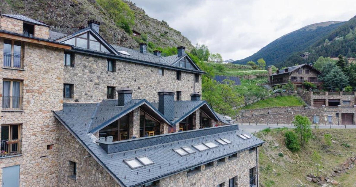 Escapada de Otoño en Andorra con Cava y Desayuno Incluido
