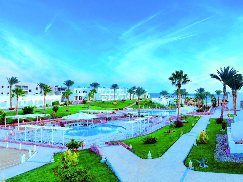 ReefMarsaresort1-Pool